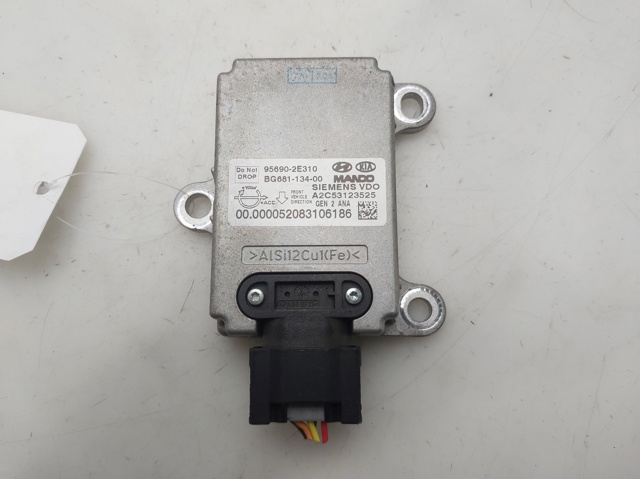 956902E310 Hyundai/Kia