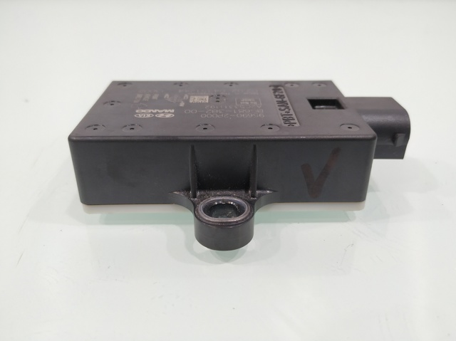 HYUNDAI 956902P000 Sensor de aceleración lateral (ESP) comprar Barcelona