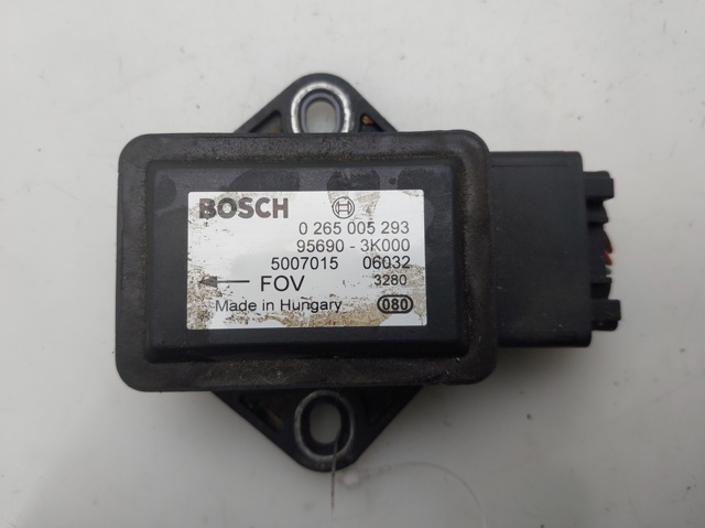 956903K000 Hyundai/Kia