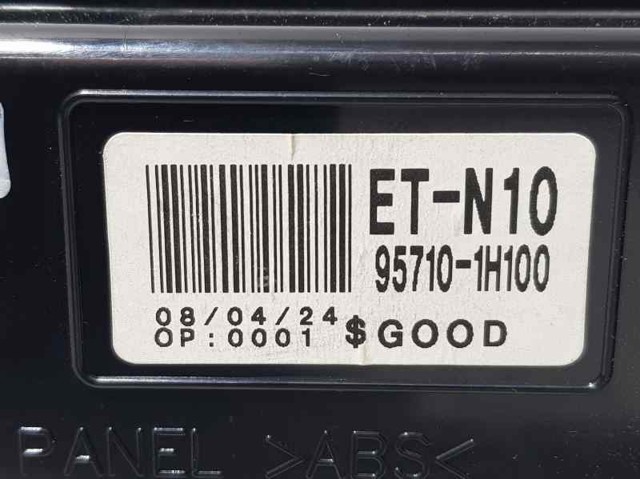 957101H100 HYUNDAI Pantalla  en stock Gandía