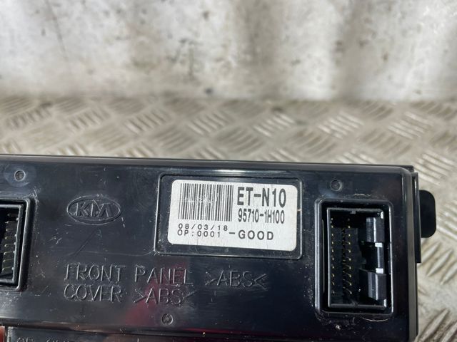 Display KIA Ceed  (ED)