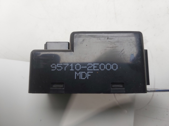 957102E000 Claxon comprar Sevilla