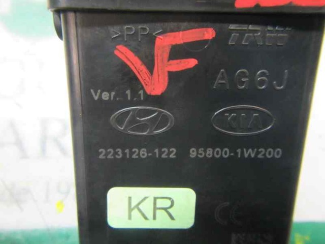 958001W200 Hyundai/Kia