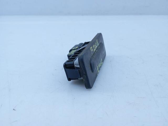 95835T02 Botón del regulador de altura de faros  disponible Utrera