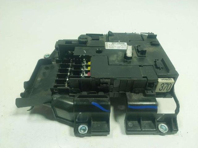 Caja reles Porsche Cayenne II (92A)
