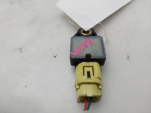 HYUNDAI 959202H000 Sensor de airbag delantero  comprar en Murcia