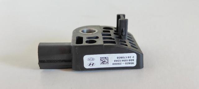 959202S000 Sensor de airbag delantero comprar Girona