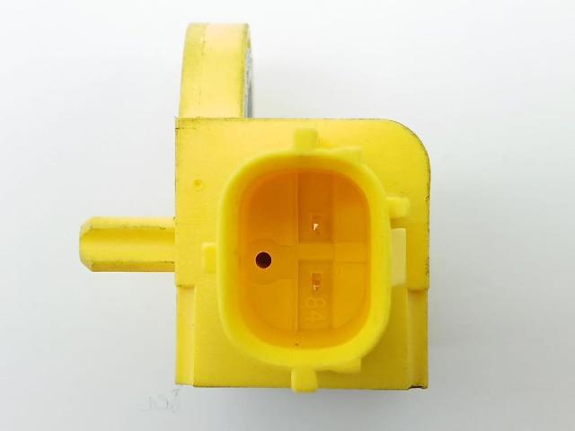 959203X000 Sensor de airbag delantero  en stock Sabadell