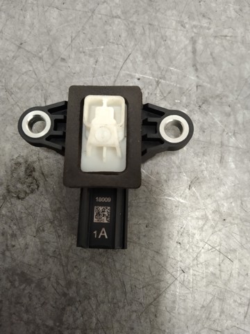 HYUNDAI 95920B1050 Sensor de airbag delantero  comprar en Albacete