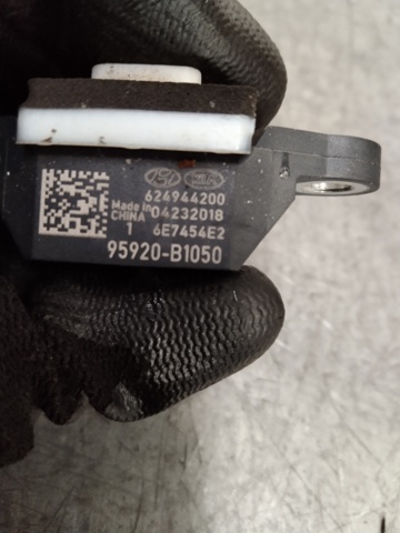 95920B1050 HYUNDAI Sensor de airbag delantero comprar Bilbao