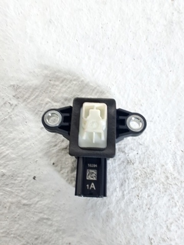 HYUNDAI 95920B1050 Sensor de airbag delantero comprar Tarragona