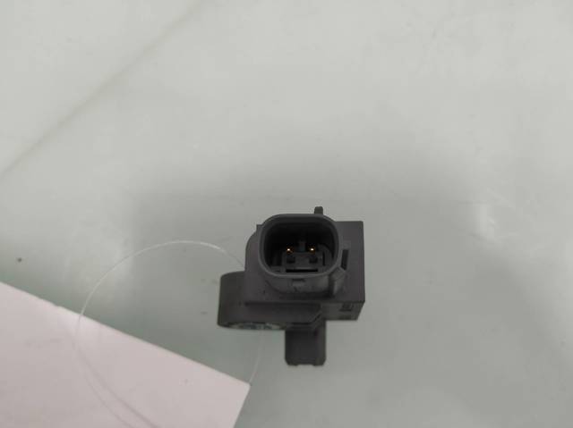 HYUNDAI 95920B4000 Sensor de airbag delantero  en stock Terrassa