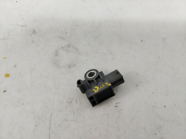 HYUNDAI 95920B4000 Sensor de airbag delantero  disponible Valladolid