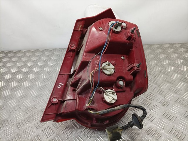 GM 95952066 Piloto trasero izquierdo  en stock Salamanca