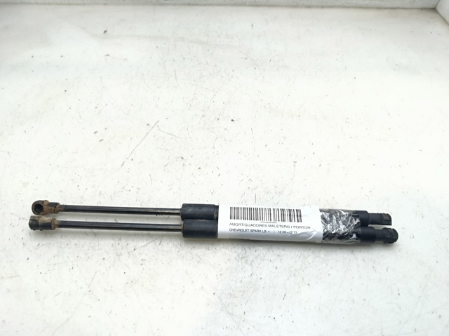 Amortiguador maletero para Chevrolet Spark (Matiz) M300