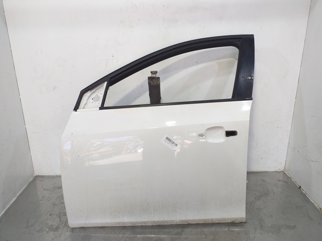 Comprar Puerta delantera izquierda Chevrolet Cruze  J300 a bajo precio