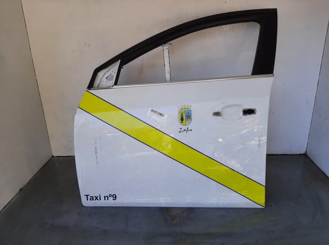 Precio del repuesto Puerta del conductor Cruze  sedán