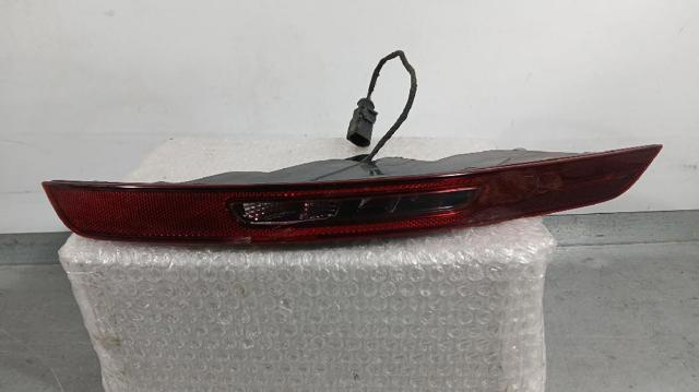 Luz trasera de parachoques derecha 95B945726J PORSCHE