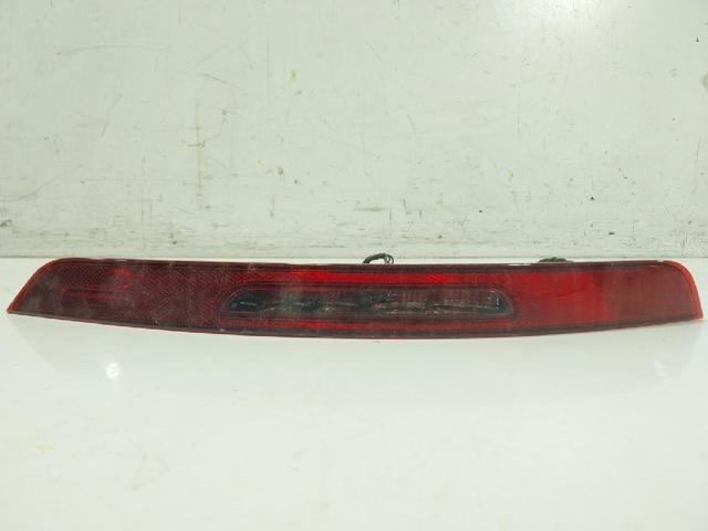 Luz trasera de parachoques derecha 95B945726Q PORSCHE