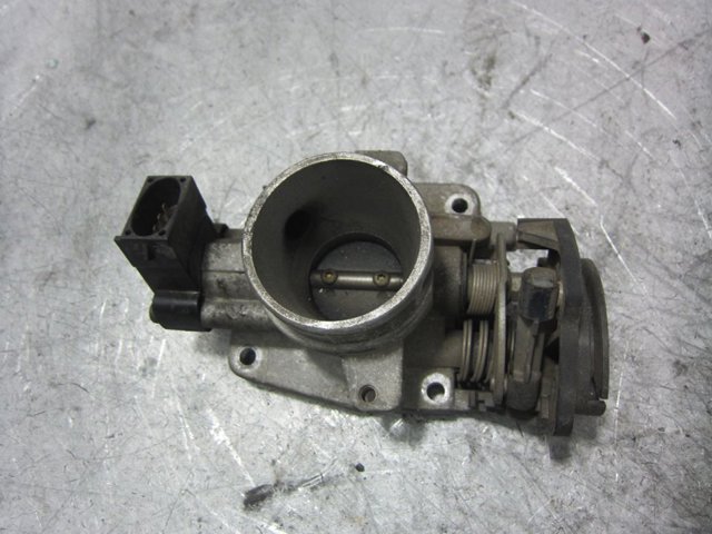 95BF9B989 FORD Cuerpo de aceleración completo  disponible Ourense
