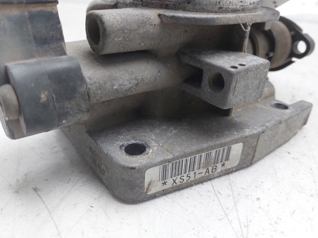 95BF9B989 FORD Cuerpo de aceleración completo  disponible Ourense