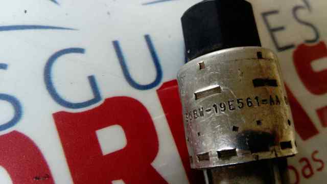 95BW19E561AA FORD Presostato, aire acondicionado  disponible Vigo
