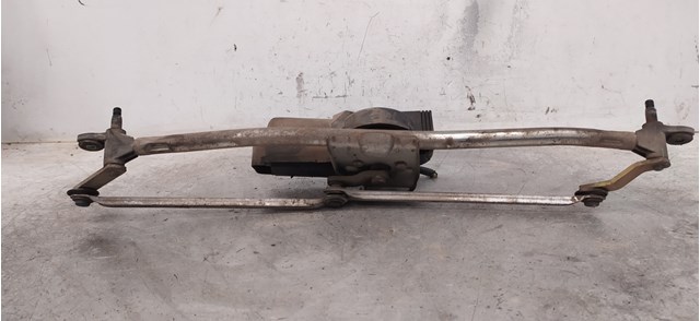 95VB17508BA Ford