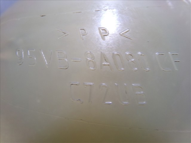 95VB8A080CF Vaso de expansión  en stock Castellón