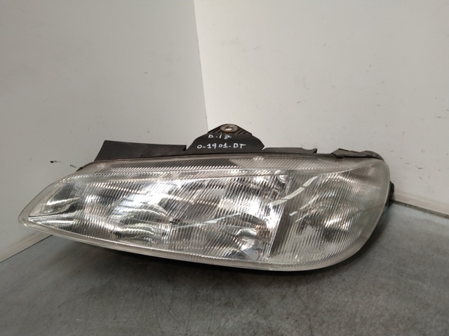 PEUGEOT 9616251380 Faro izquierdo comprar Pamplona