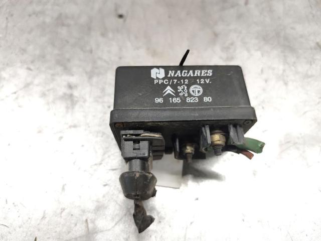 PEUGEOT 9616582380 Relé de los calentadores  en stock Salamanca