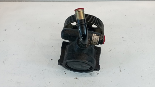 PEUGEOT 9617753380 Bomba de dirección asistida  disponible Lugo