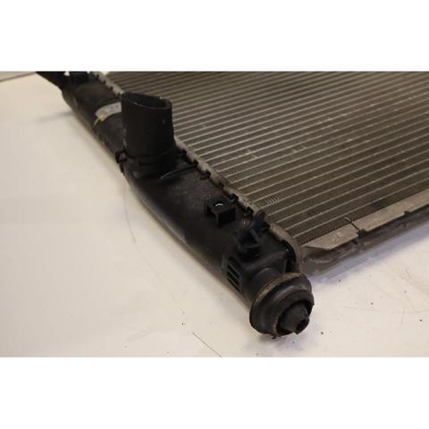 GM 96182261 Radiador de refrigeración del motor  disponible España