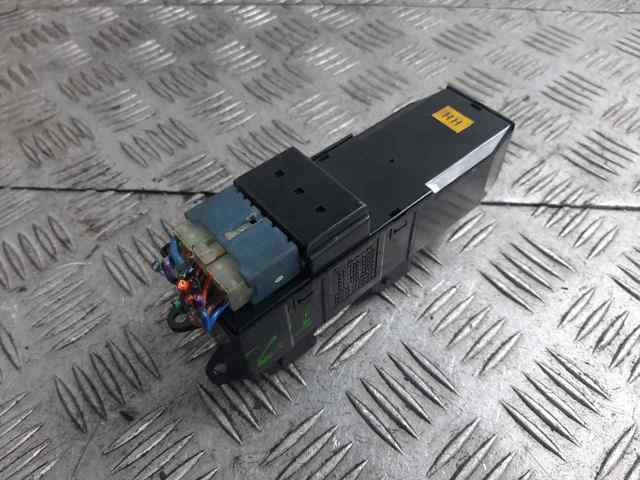 96190771 GM Interruptor de elevalunas delantera izquierda  en stock Huelva