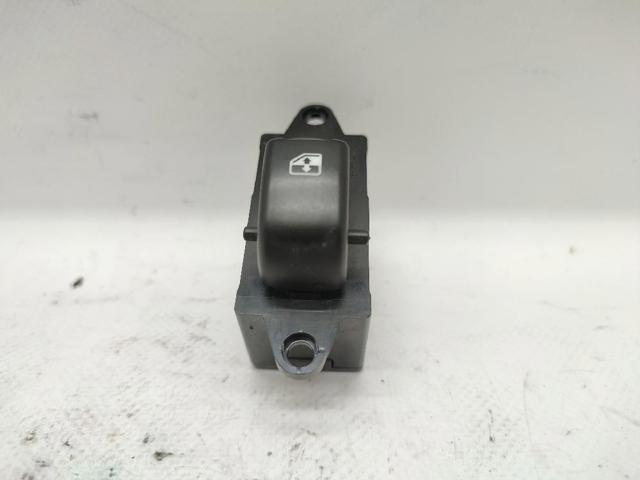GM 96190777 Botón de encendido del motor del elevalunas trasero  en stock Terrassa