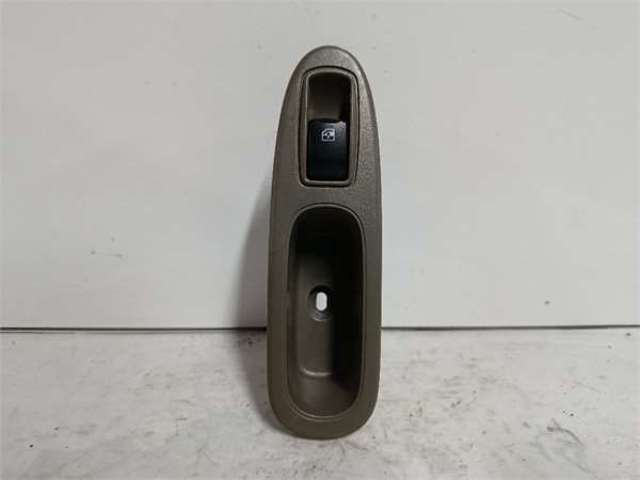 96190777 Botón de encendido del motor del elevalunas trasero  en stock Sabadell