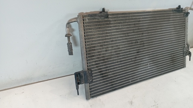 PEUGEOT 9619815780 Condensador aire acondicionado  en stock Salamanca