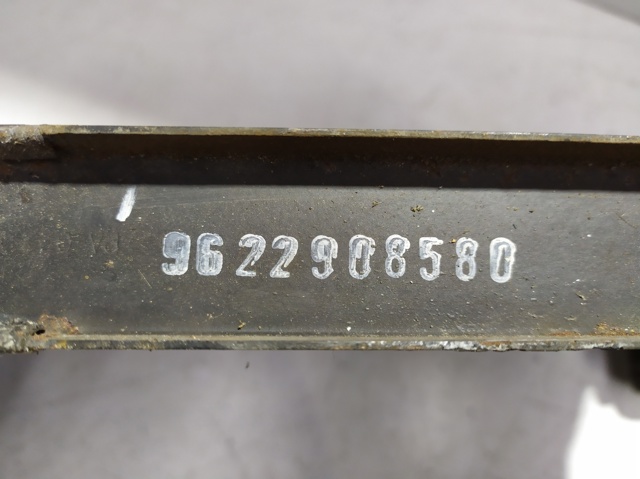 PEUGEOT 9622908580 Radiador  en stock Valencia