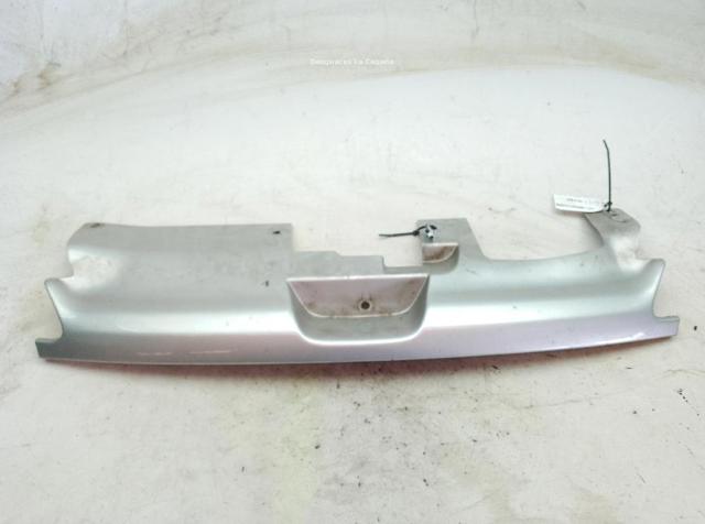 Rejilla para Peugeot 306  (7B)
