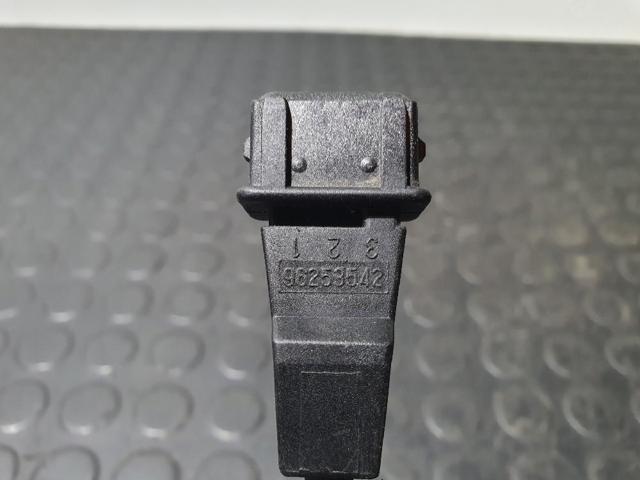 96253542 GM Sensor de cigüeñal  en stock Huelva