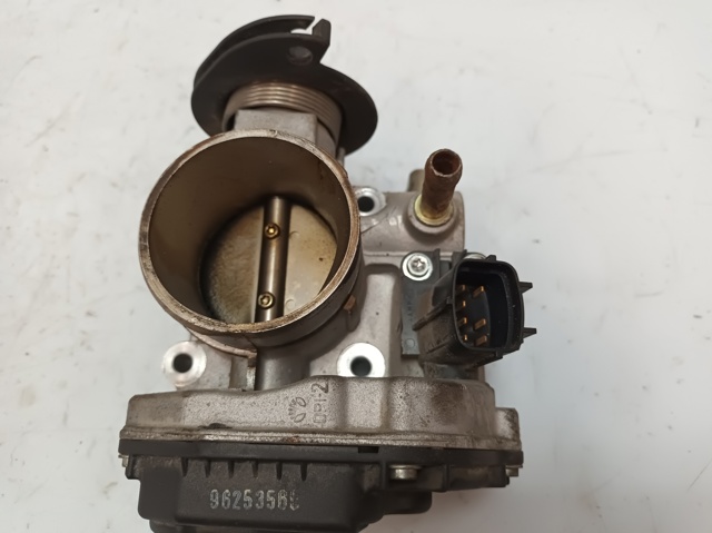 Comprar Cuerpo de aceleración completo Daewoo Nubira I J10, J15 a bajo precio