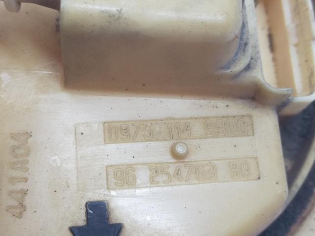 9625476380 PEUGEOT Bomba de gasolina comprar Bilbao