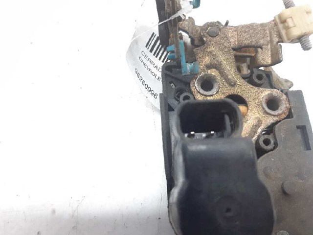 96260996 Cerradura de la puerta trasera derecha  en stock Castellón