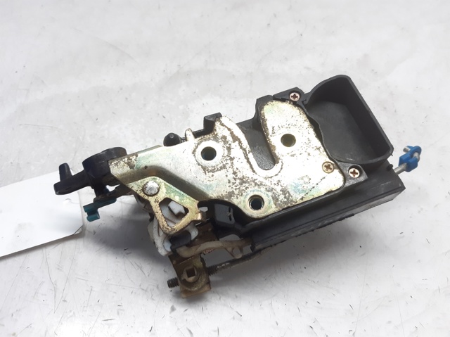 96260996 Cerradura de la puerta trasera derecha  en stock Sabadell