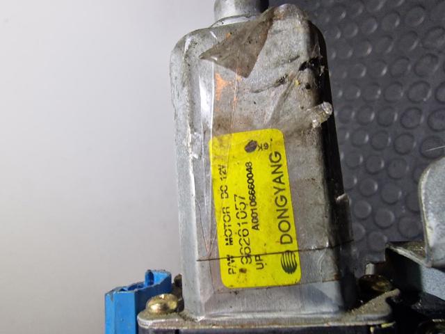 GM 96261057 Mecanismo de elevalunas de la puerta delantera derecha  disponible España