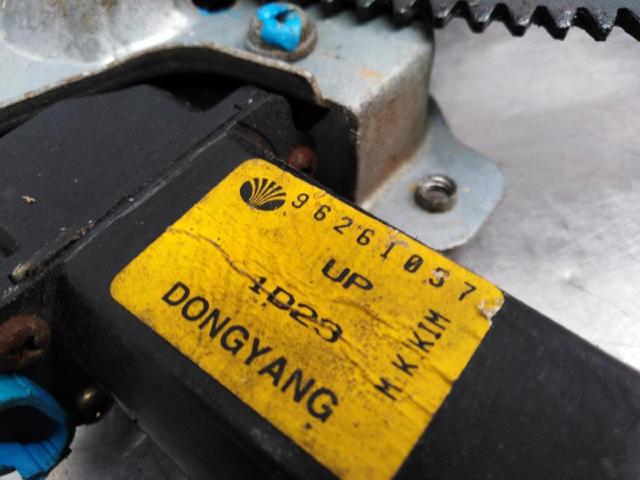 96261057 Mecanismo de elevalunas de la puerta delantera derecha  disponible Málaga