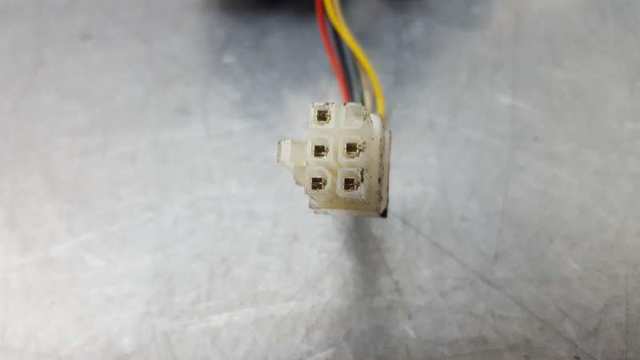 GM 96271600 Conmutador izquierdo de la columna de dirección  disponible España