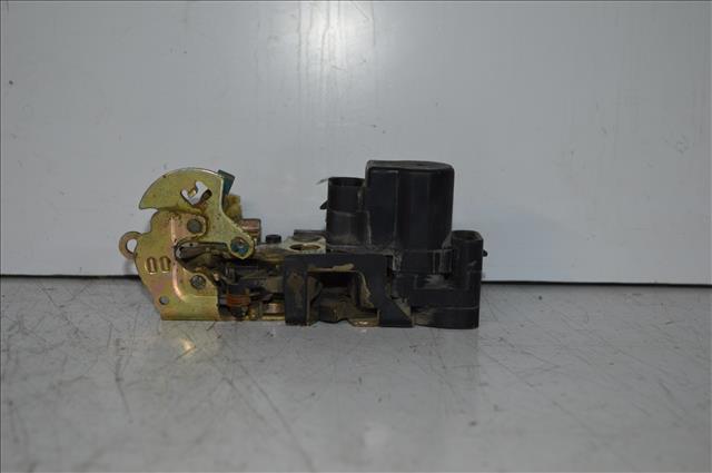 96272642 GM Cerradura de puerta delantera derecha  en stock Gandía