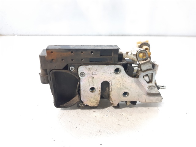 96272642 Cerradura de puerta delantera derecha  en stock Castellón