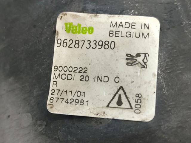 PEUGEOT 9628733980 Faro antiniebla derecho  en stock Salamanca