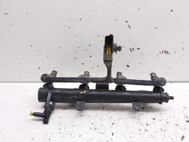 9628982980 PEUGEOT Rampa de combustible  en stock Huelva